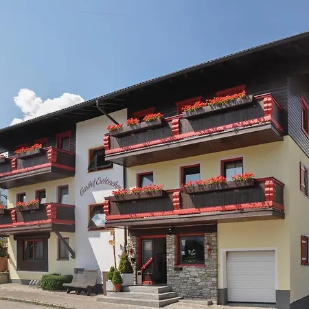 Gasthof Eschbacher Familie Lugstein Frühstückspension *