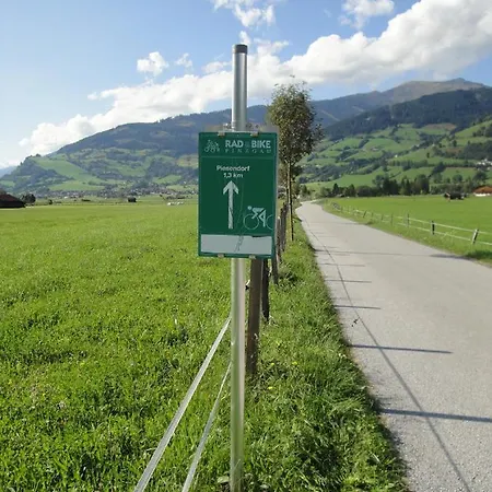 Frühstückspension Gasthof Eschbacher Familie Lugstein *