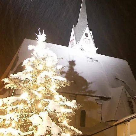 Gasthof Eschbacher Familie Lugstein Frühstückspension *