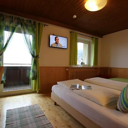 Bed & Breakfast Gasthof Eschbacher Familie Lugstein Piesendorf