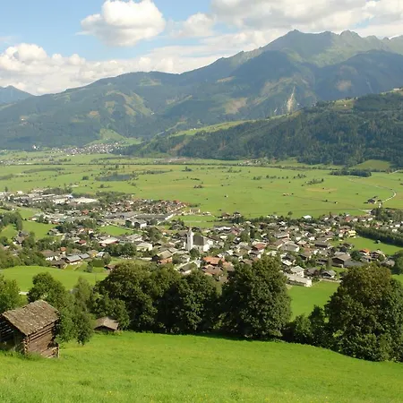Gasthof Eschbacher Familie Lugstein *