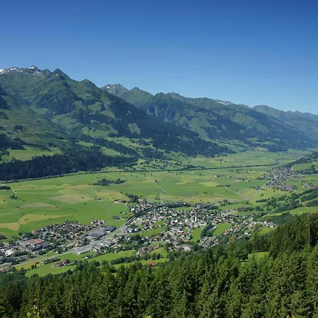Frühstückspension Gasthof Eschbacher Familie Lugstein Piesendorf